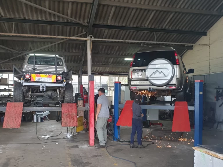 Dans exhaust 4 768x576