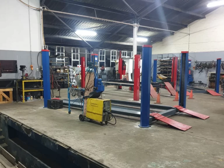 Dans exhaust 5 copy 768x576