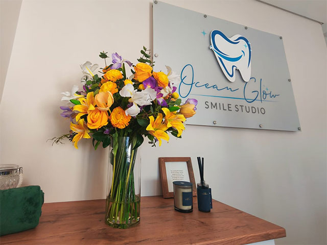Dr Carse Ocean Glow Smile Studio Mossel Bay 02