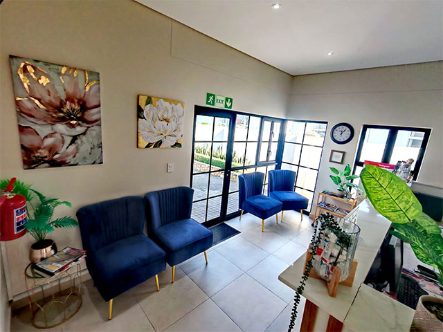 Dr Carse Ocean Glow Smile Studio Mossel Bay 06